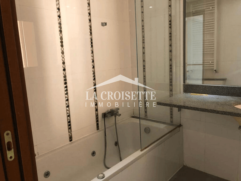 Duplex S+3 avec terrasse aux Jardins de Carthage